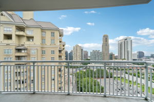 Peachtree Rd NE Unit 1907-1308-023