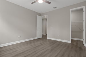 Photo 39