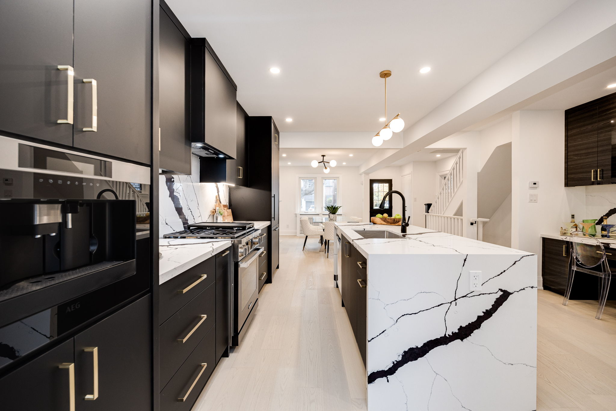 Toronto property showcase — delivered property photograph 8