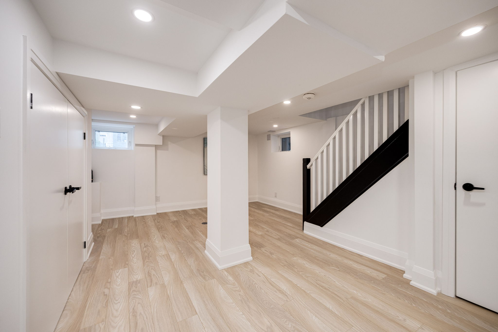 Toronto property showcase — delivered property photograph 35