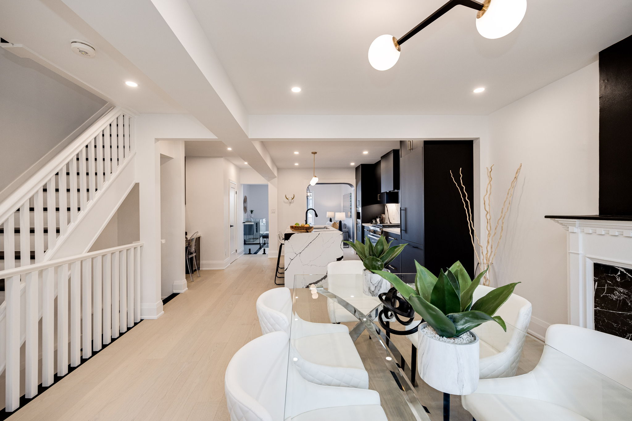 Toronto property showcase — delivered property photograph 16