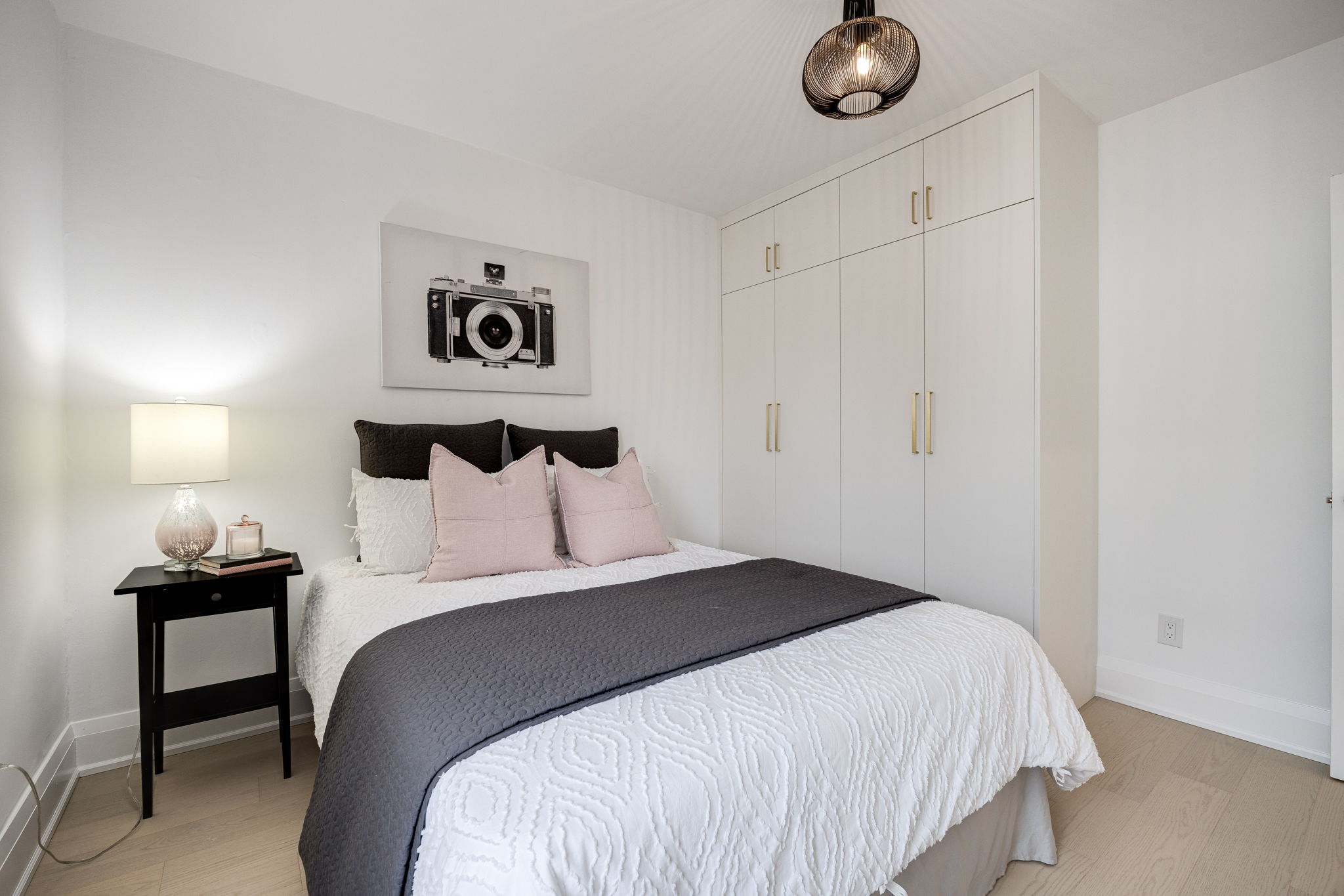 Toronto property showcase — delivered property photograph 22