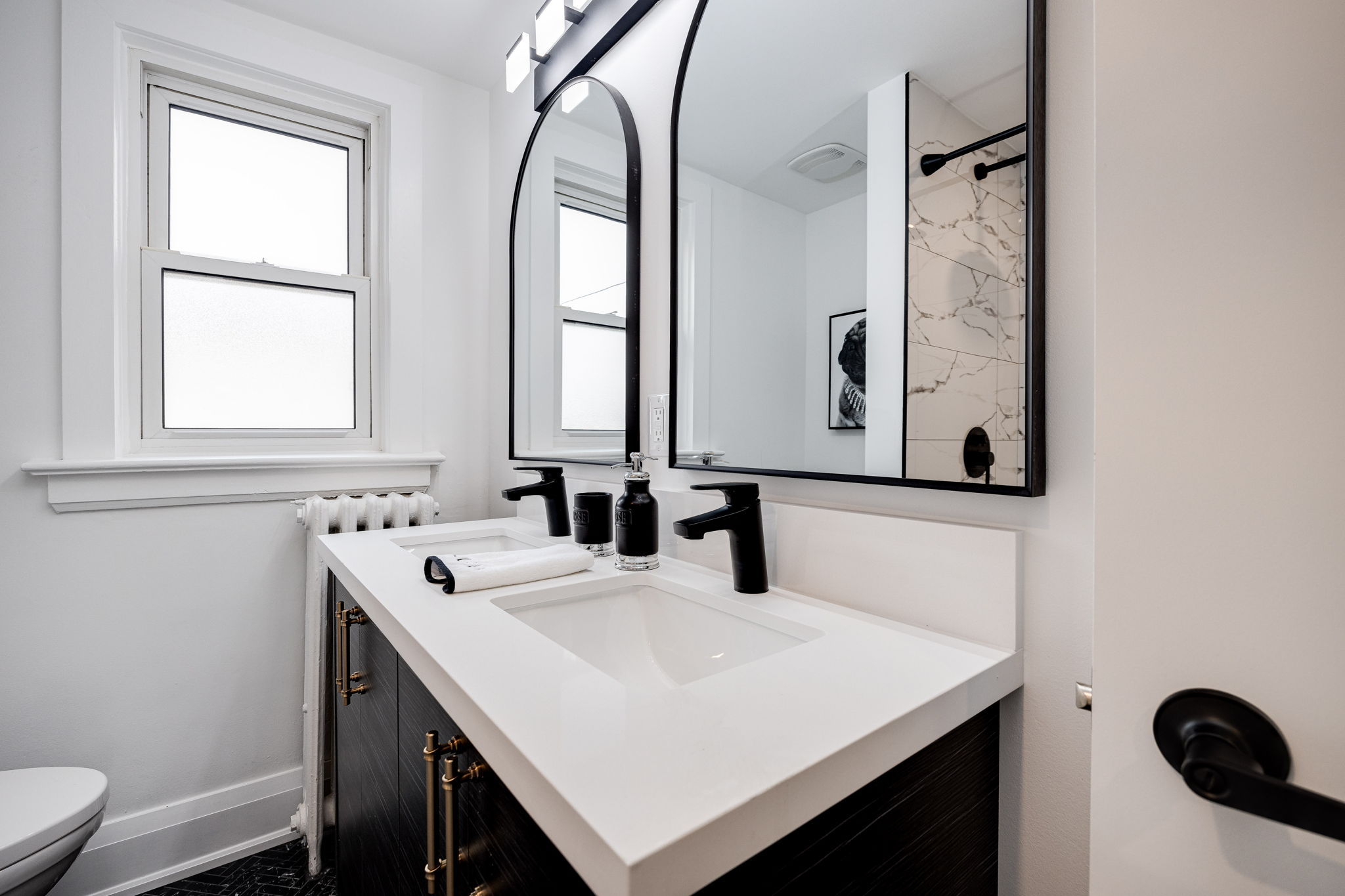Toronto property showcase — delivered property photograph 25