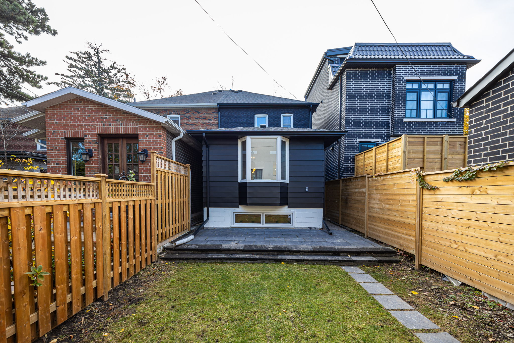 Toronto property showcase — delivered property photograph 43