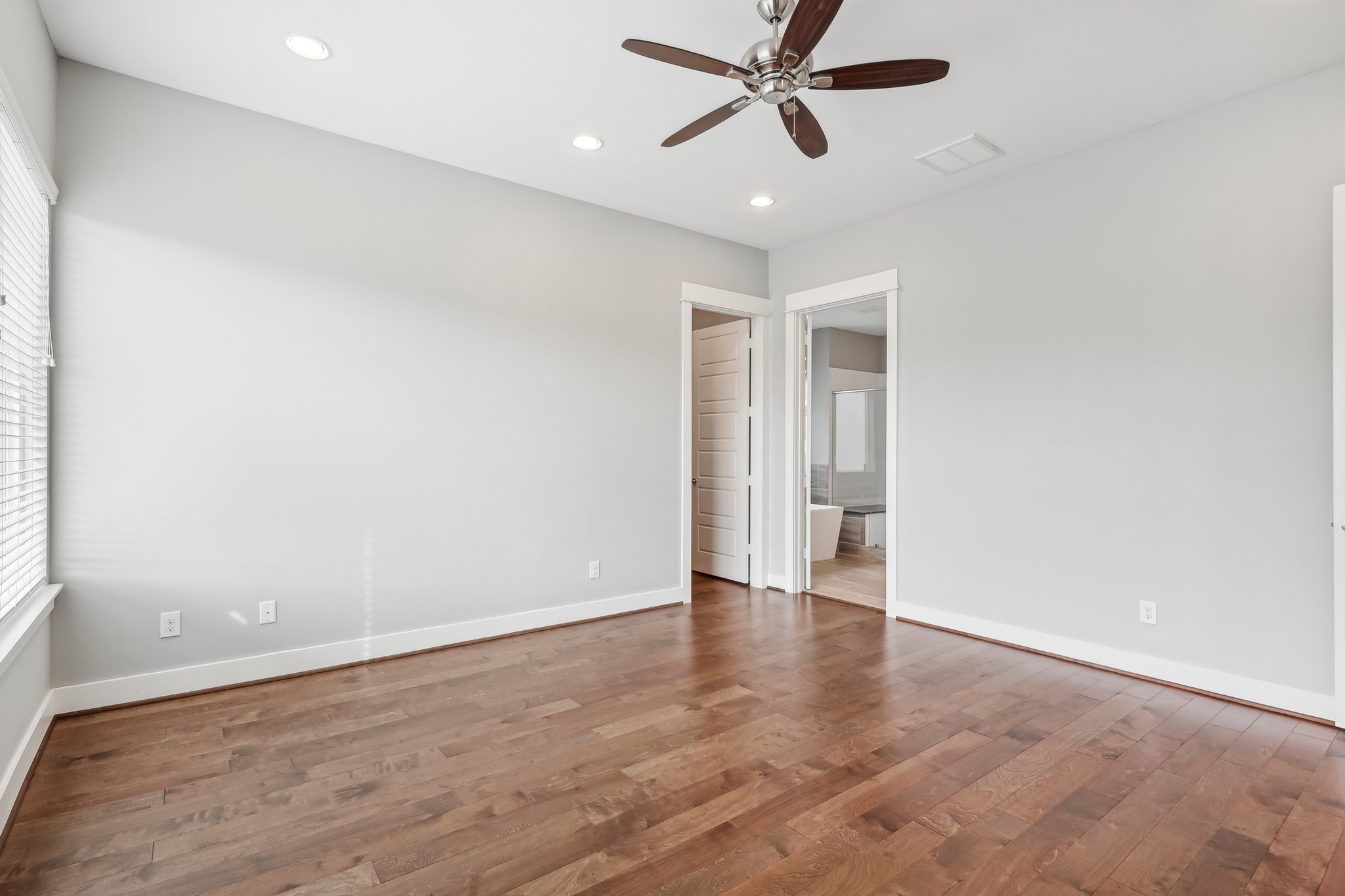 Yale Oaks Ln-029.jpg