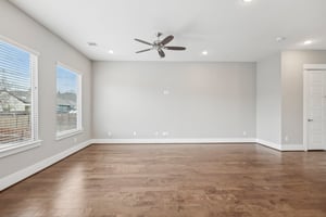 Yale Oaks Ln-004.jpg