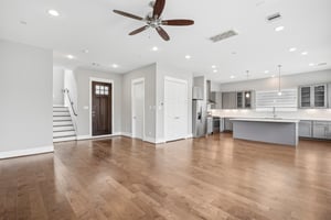 Yale Oaks Ln-006.jpg