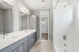Yale Oaks Ln-021.jpg