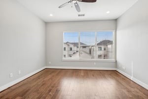 Yale Oaks Ln-027.jpg