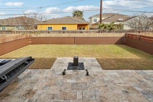Yale Oaks Ln-037.jpg