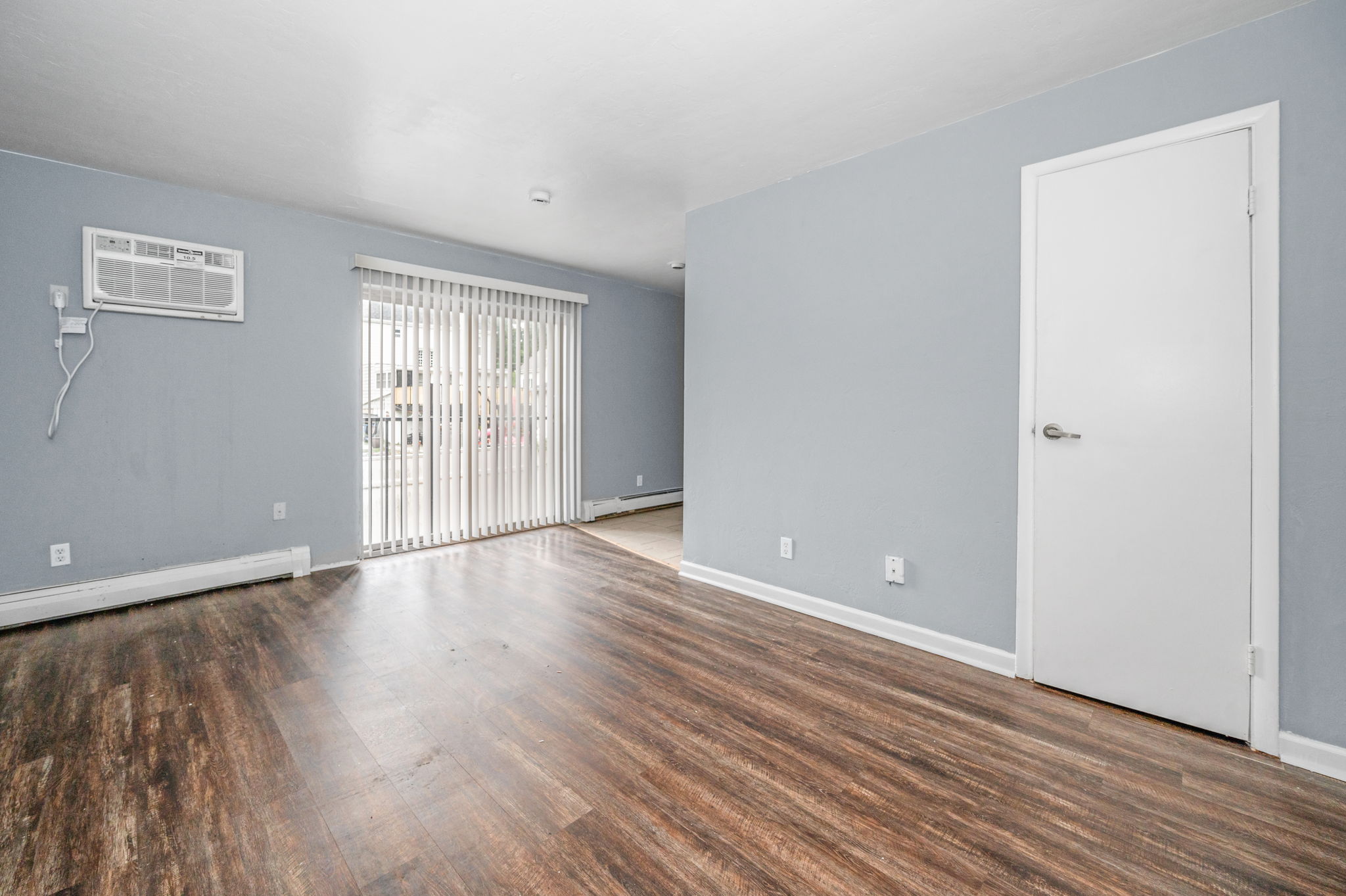 3348 stathem Apt 6-4712