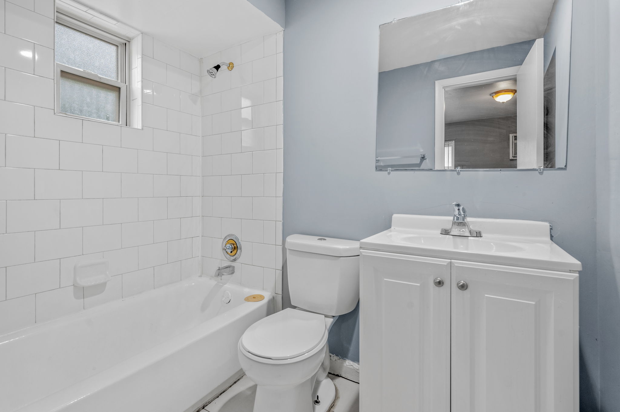 3348 stathem Apt 6-4733