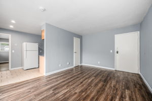 3348 stathem Apt 6-4716