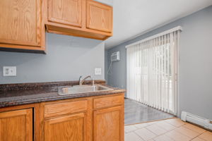 3348 stathem Apt 6-4722