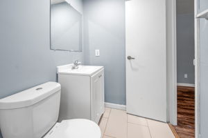 3348 stathem Apt 6-4743