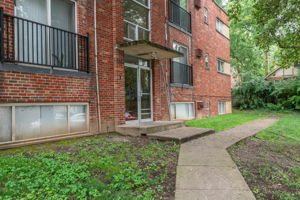 Stathem Ave_exterior 2-5397