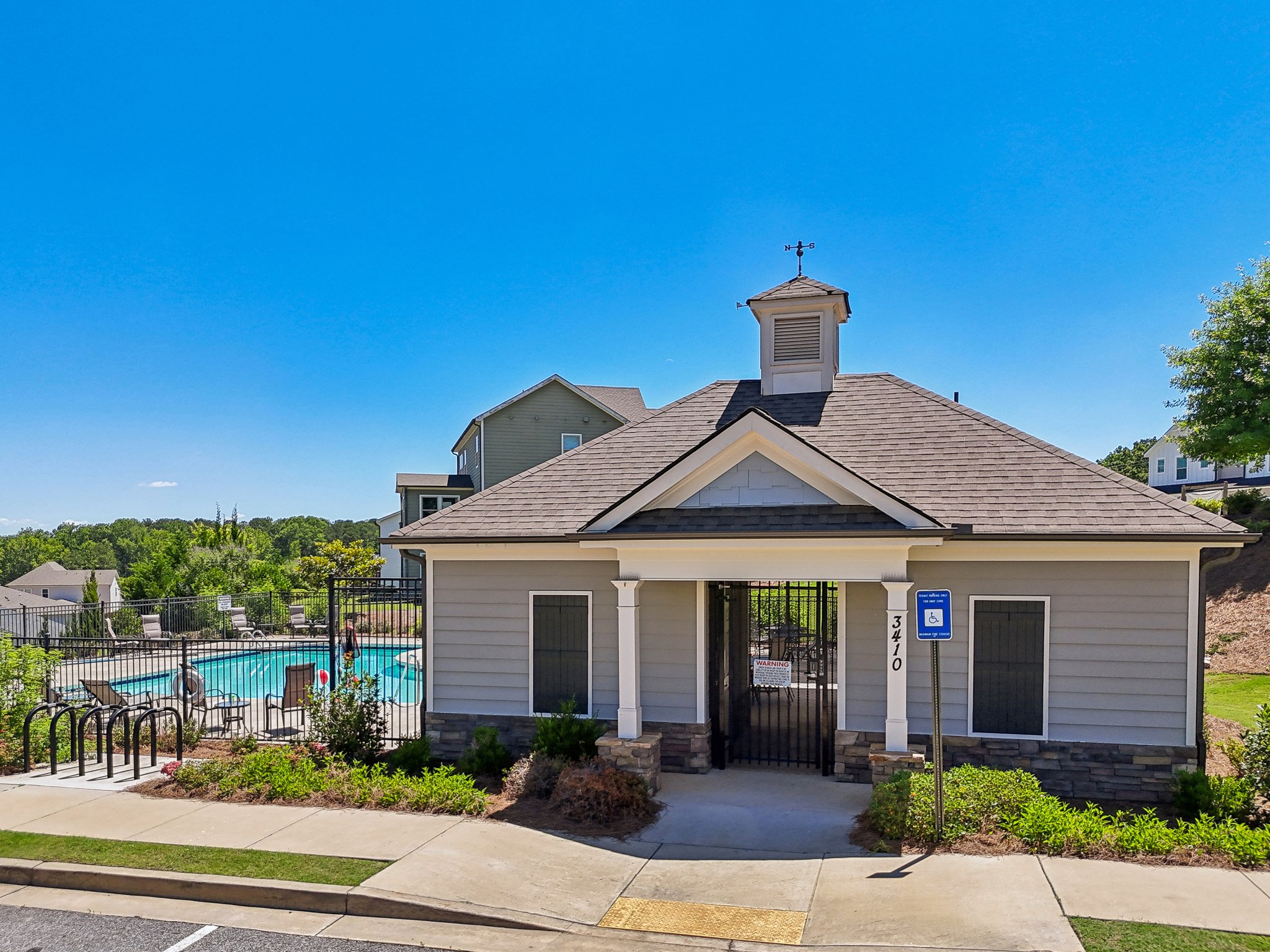 Summerpoint Crossing-001.jpg