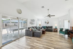 NW 22nd Ct-1805-010.jpg