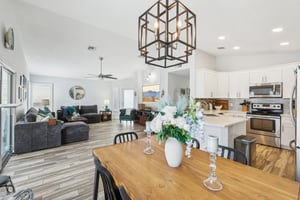 NW 22nd Ct-1805-011.jpg