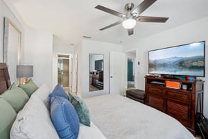 NW 22nd Ct-1805-022.jpg
