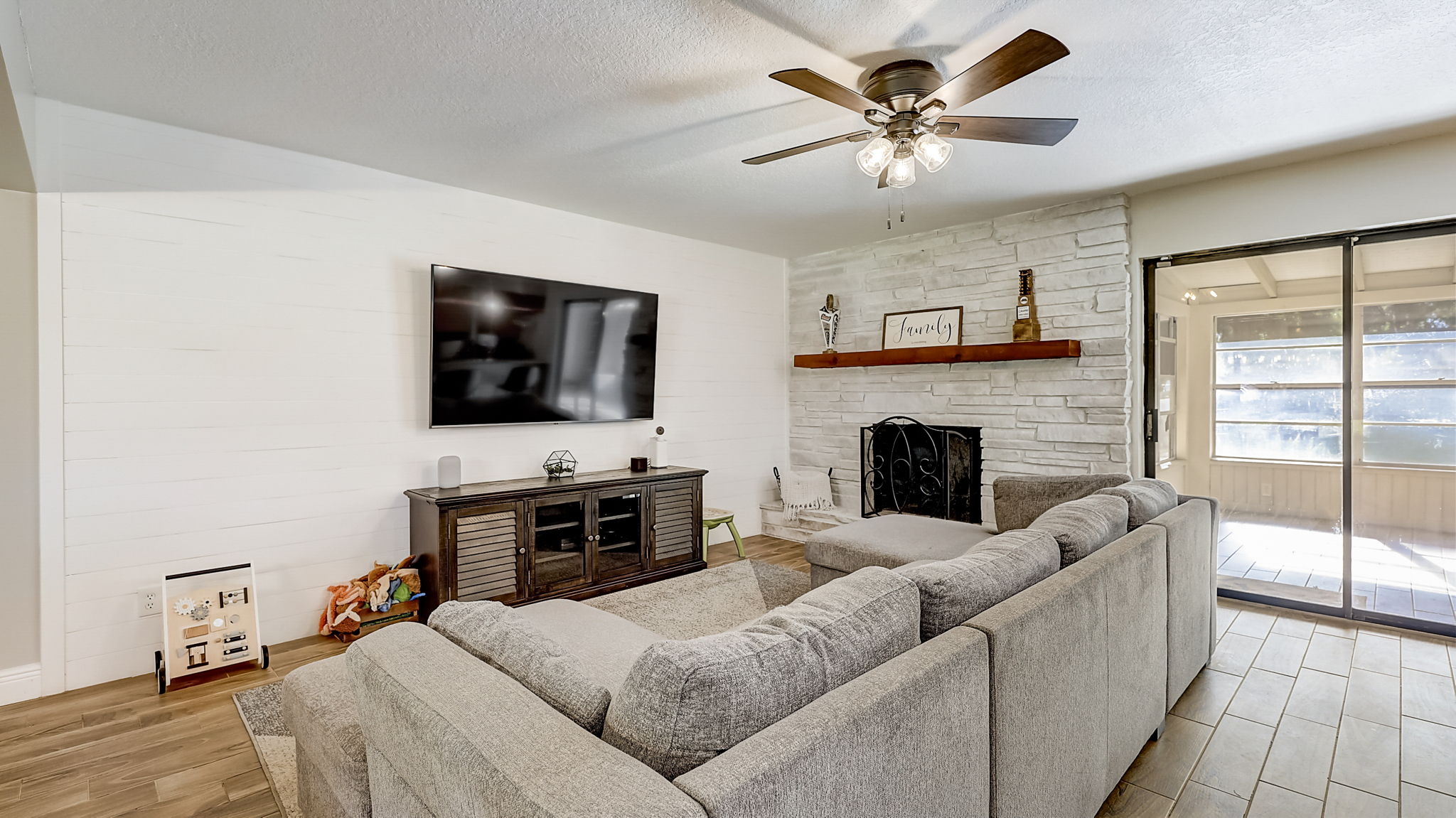 Wesley Rd-011