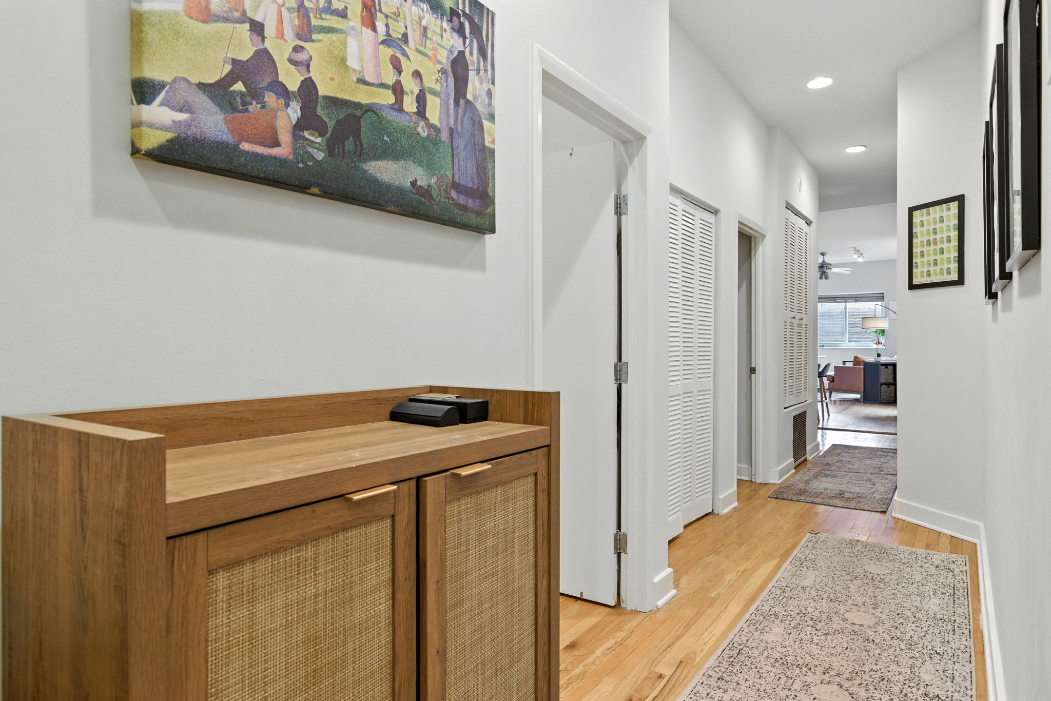 3347 N Clark St 3E_014