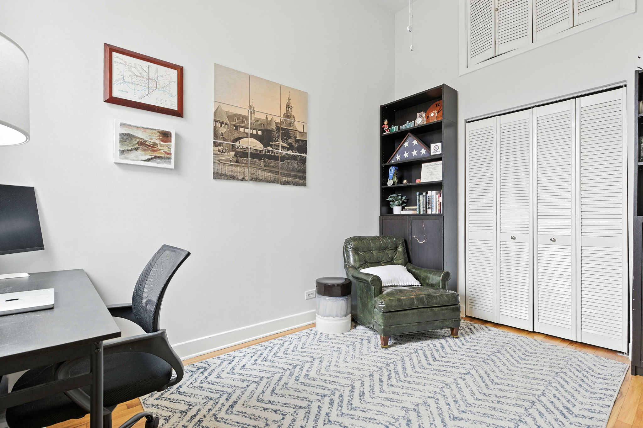 3347 N Clark St 3E_020