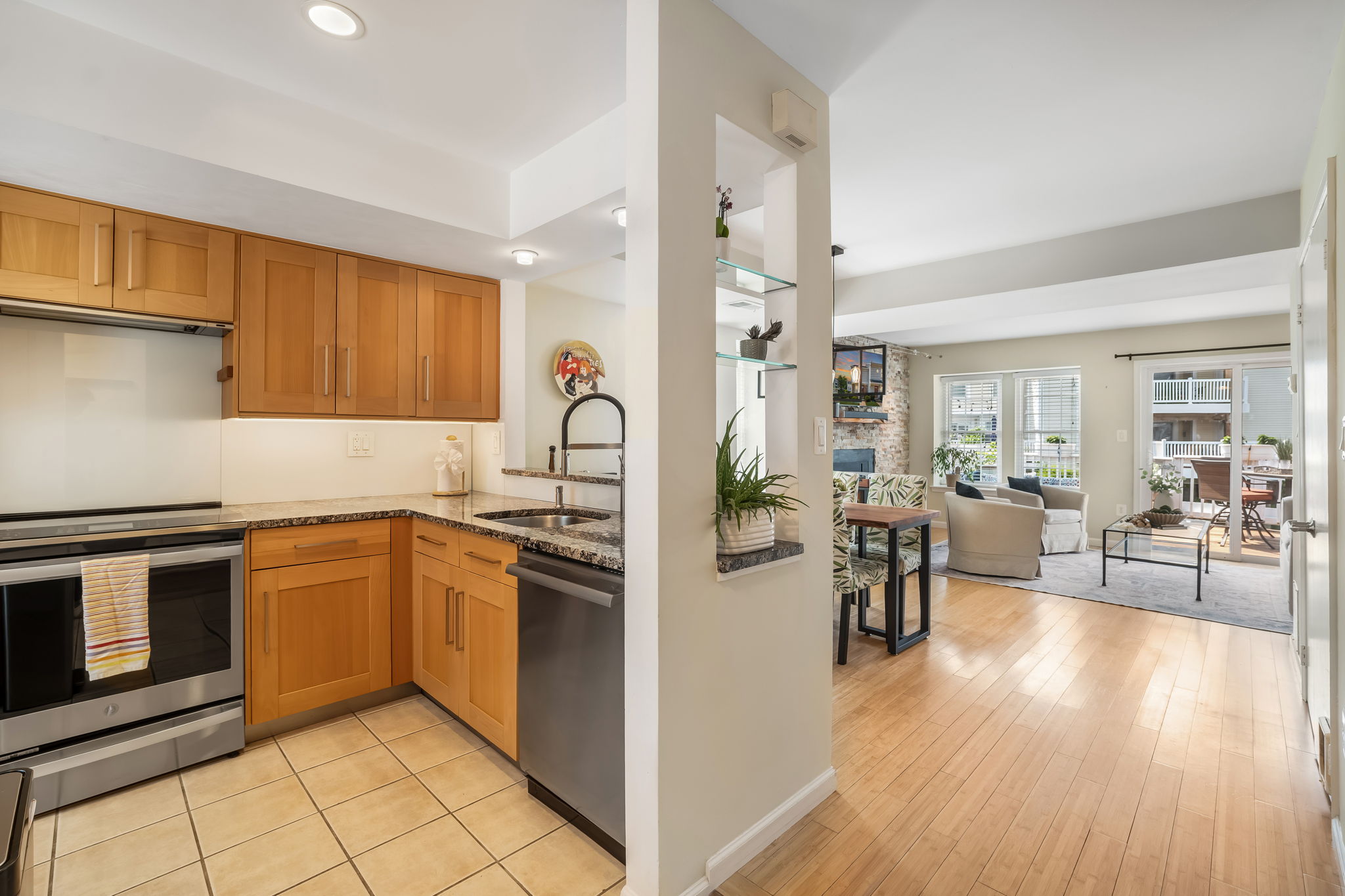 Updated Kitchen w/granite, stainless & lake views!