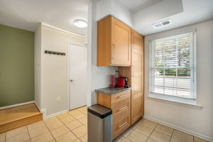 Updated Kitchen w/granite, stainless & lake views!