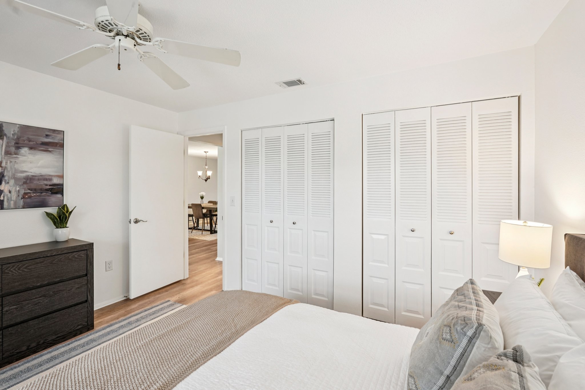 3 Lakes Ln B-S2708-020.jpg