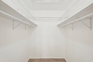 3 Lakes Ln B-S2708-026.jpg