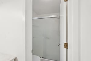 3 Lakes Ln B-S2708-027.jpg