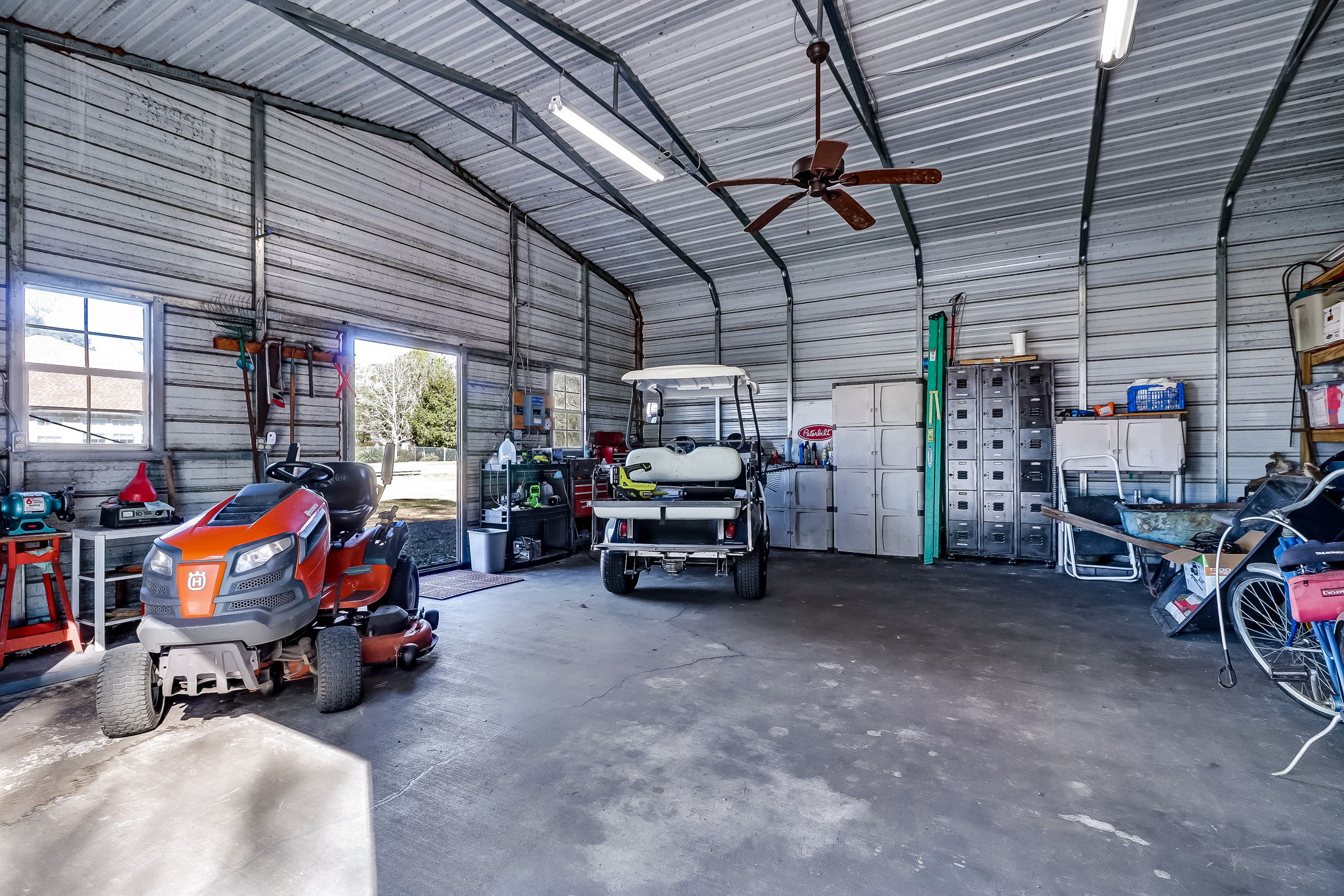 Garage & Carriage House