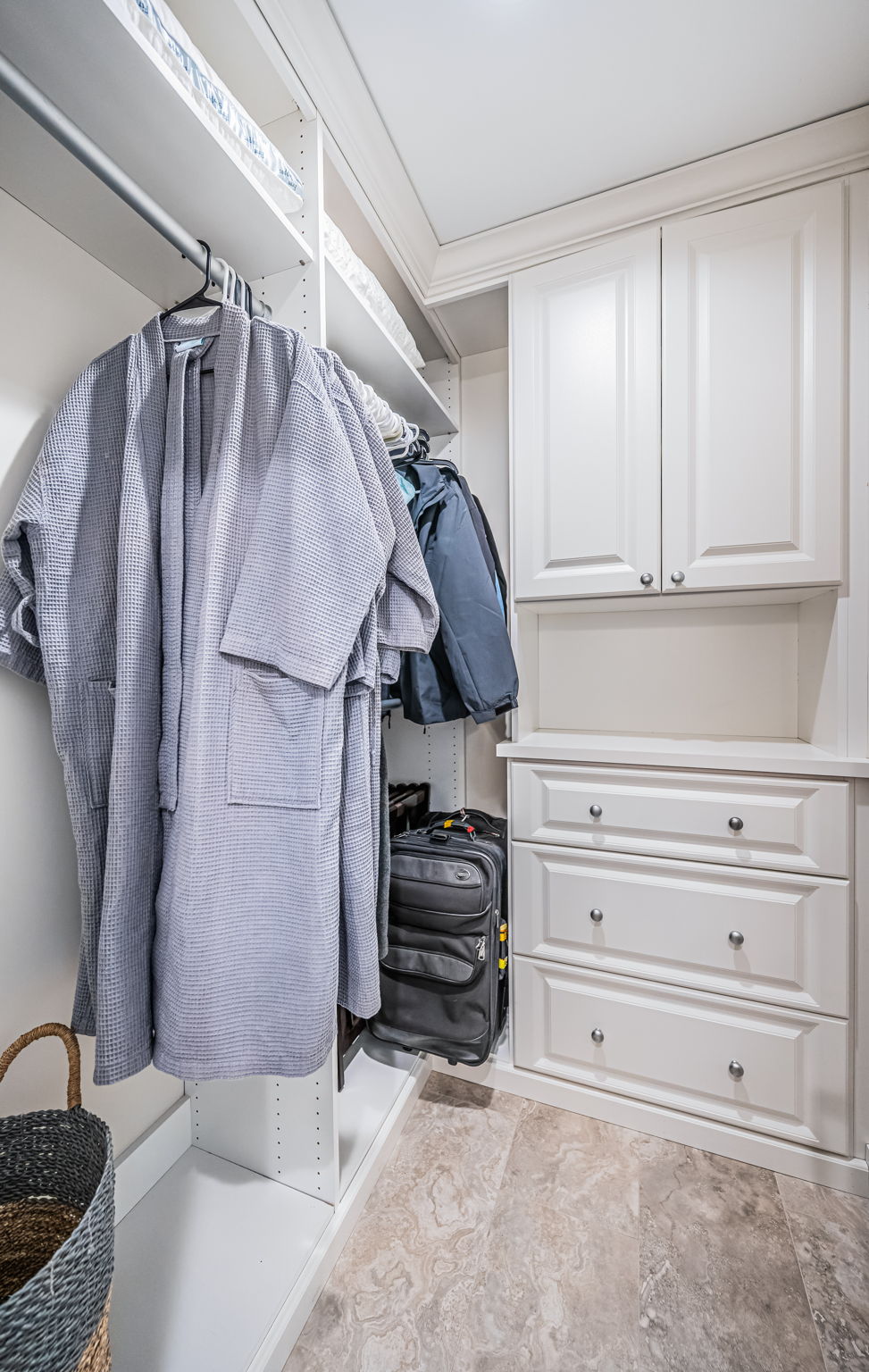 Upper Level Guest Bedroom2 Closet