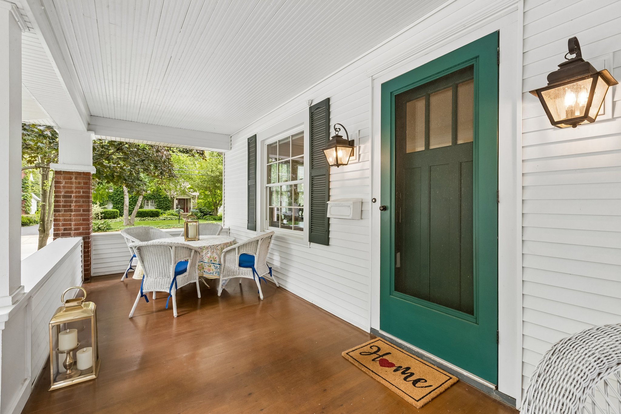 E Liberty St-S1106-004.jpg