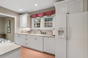 E Liberty St-S1106-013.jpg