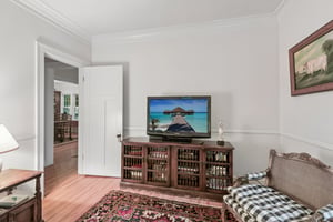 E Liberty St-S1106-020.jpg