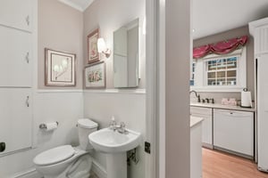 E Liberty St-S1106-022.jpg
