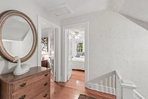 E Liberty St-S1106-025.jpg