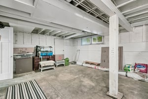 E Liberty St-S1106-036.jpg