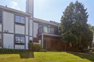 Elizabeth Dr-S1508-024.jpg