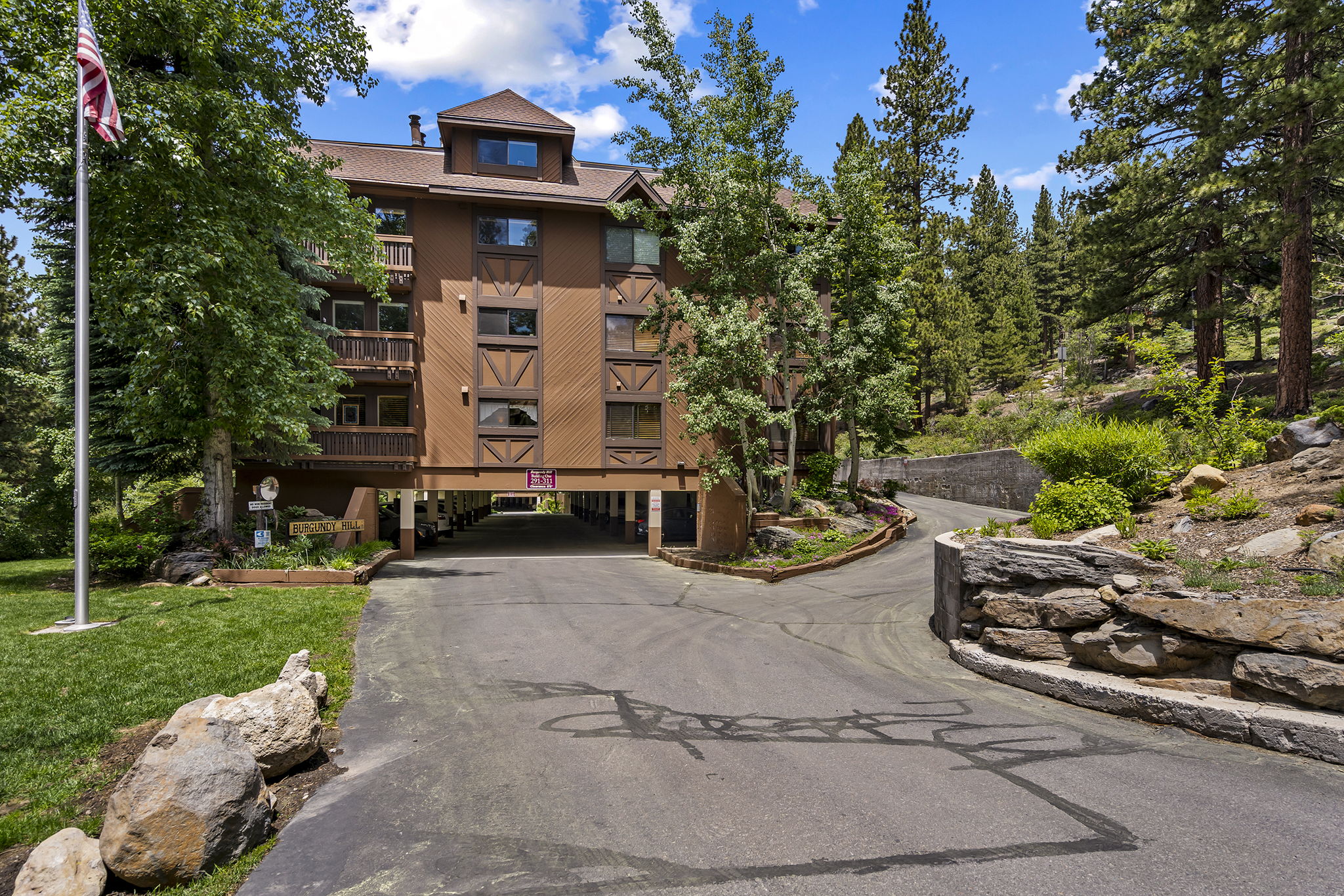 335 Ski Way 342, Incline Village, NV 89451 In1View Media