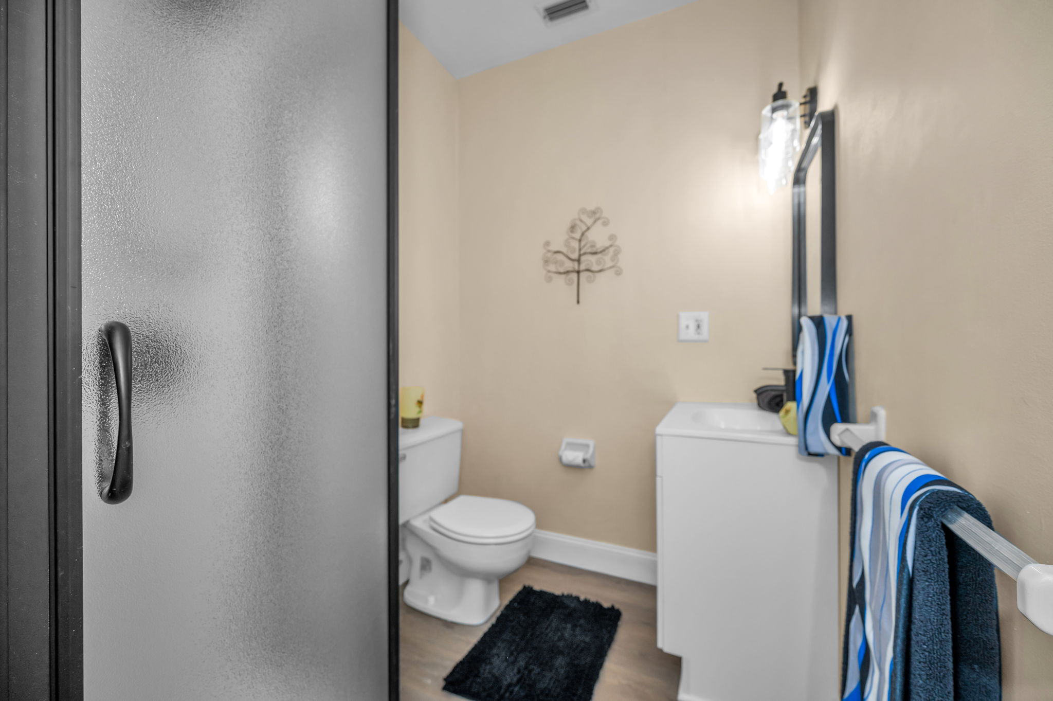 Bathroom2a