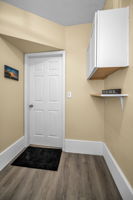 Laundry Room1b