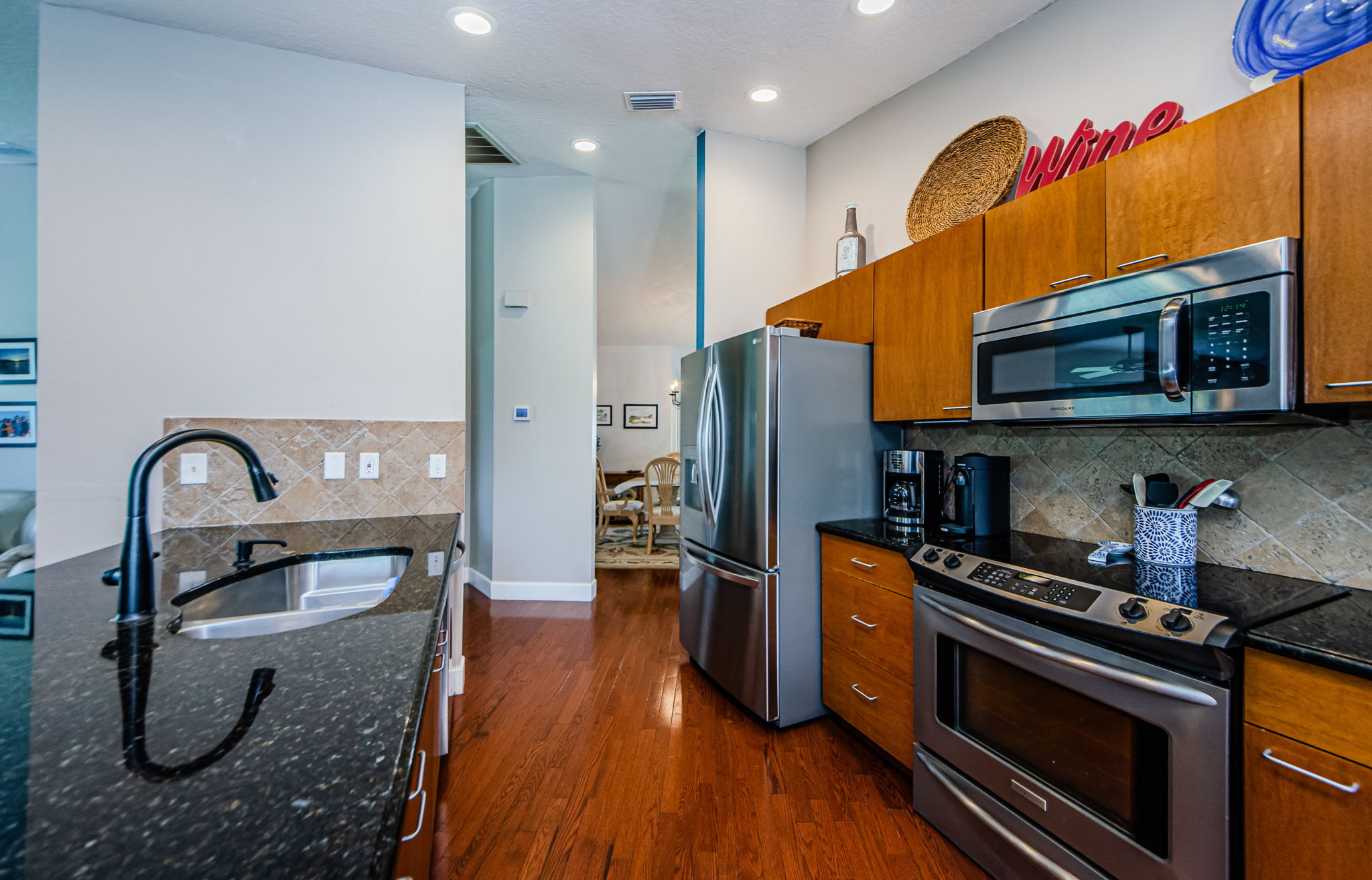 Kitchen 6