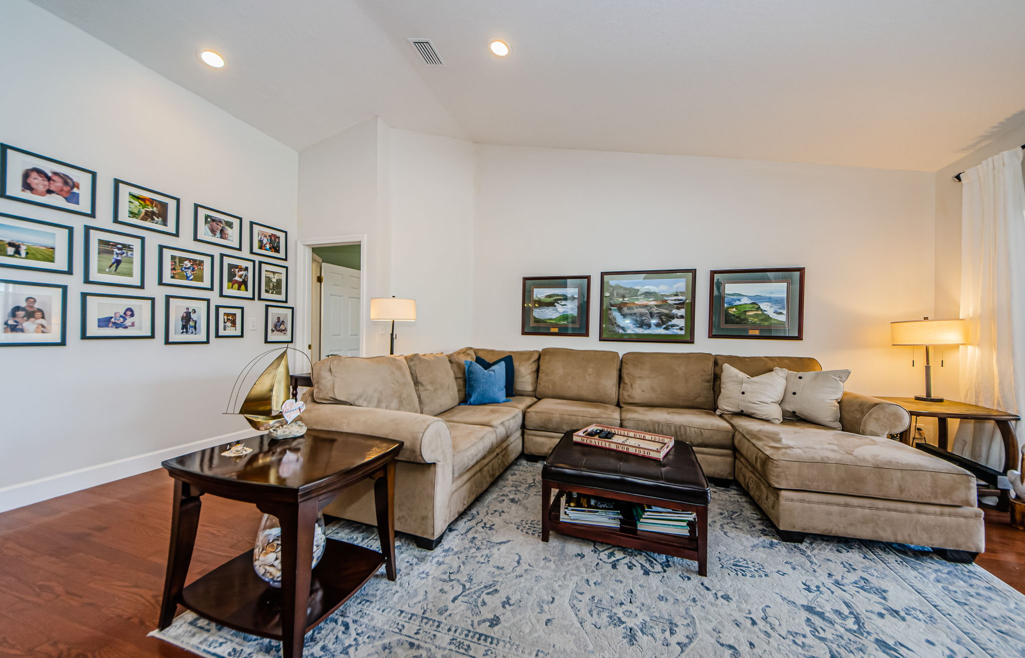 Living Room 5
