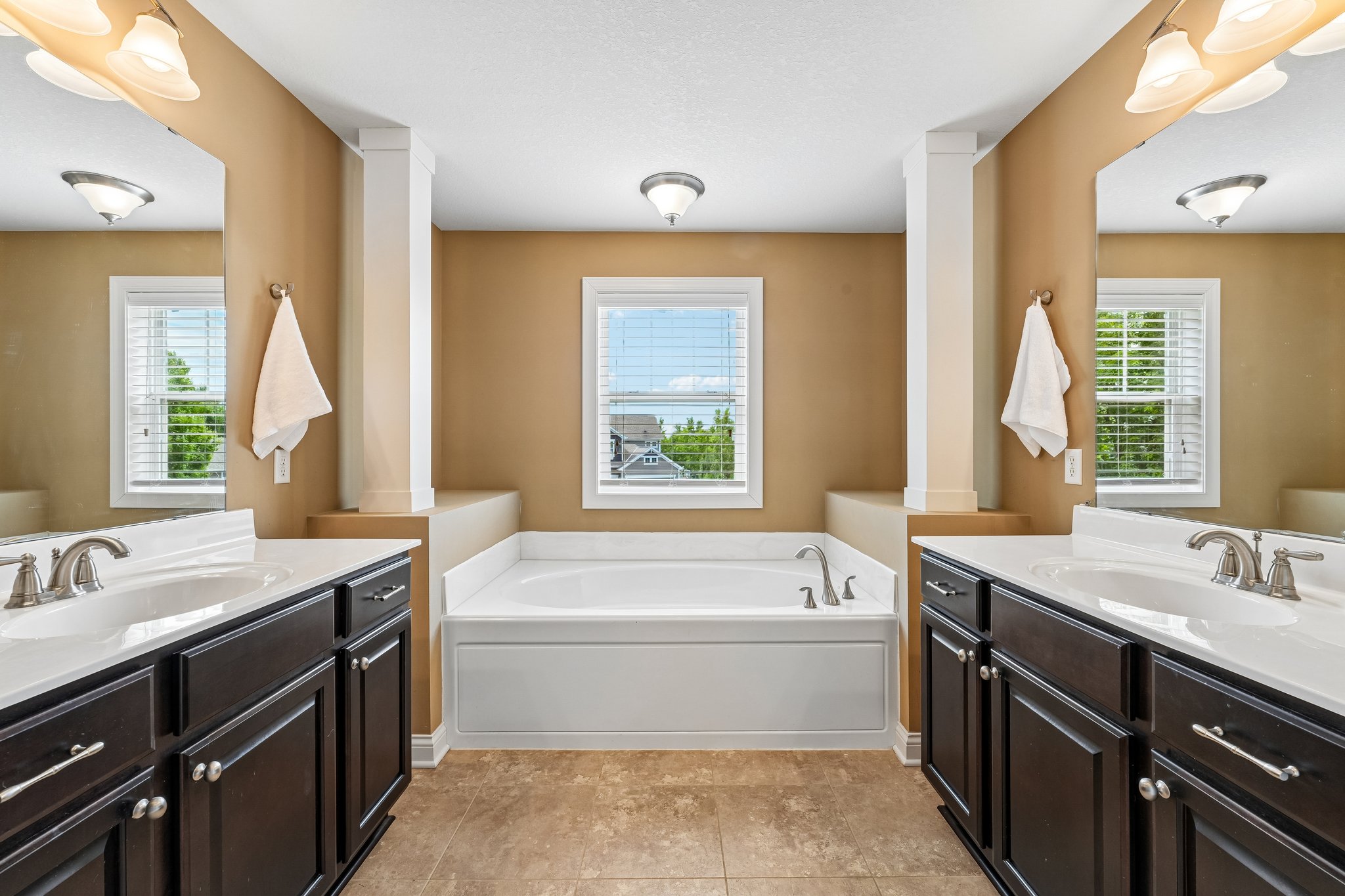 3350 Malcom Ct SW-S2706-031.jpg