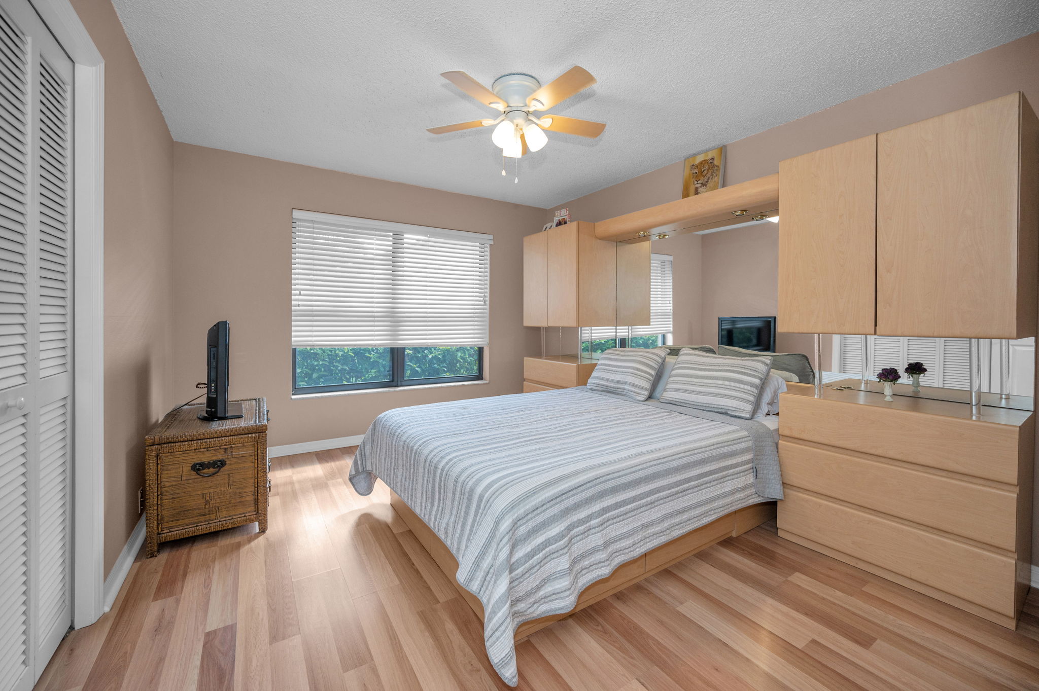 Bedroom2