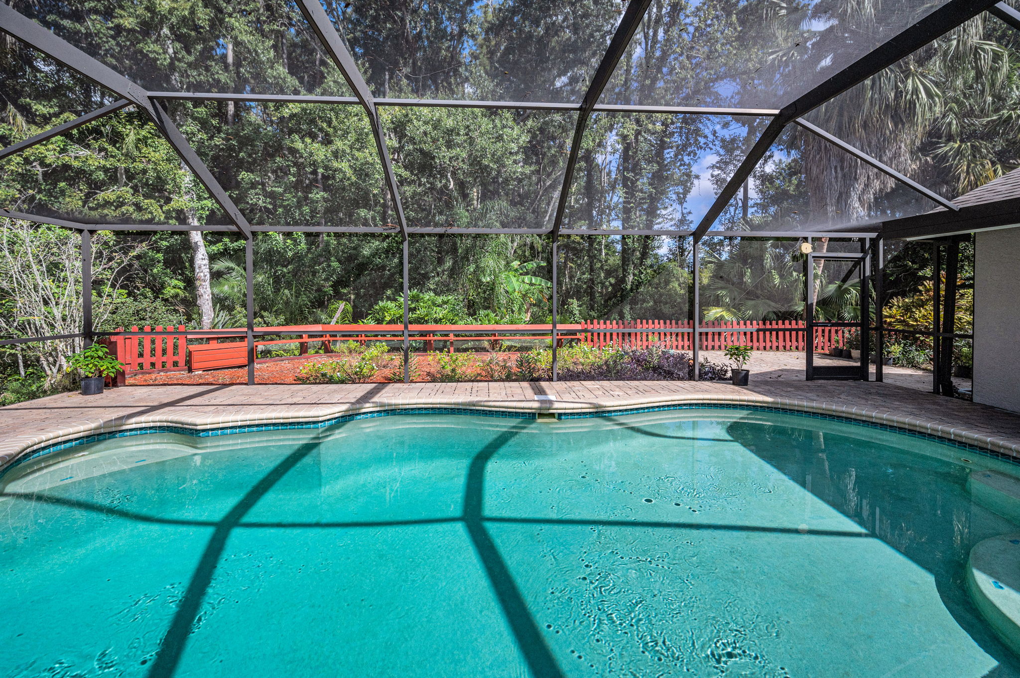 Pool2