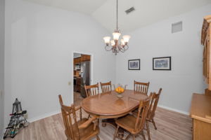 Dining Room3